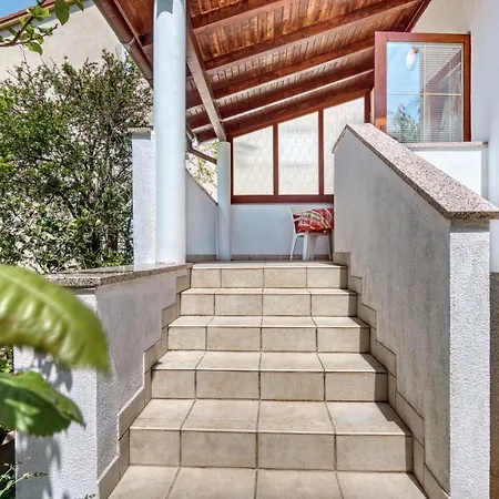 Holiday home Seaside House Banjole, Pula - 21406 Banjole