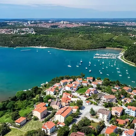Holiday home Seaside House Banjole, Pula - 21406 Banjole